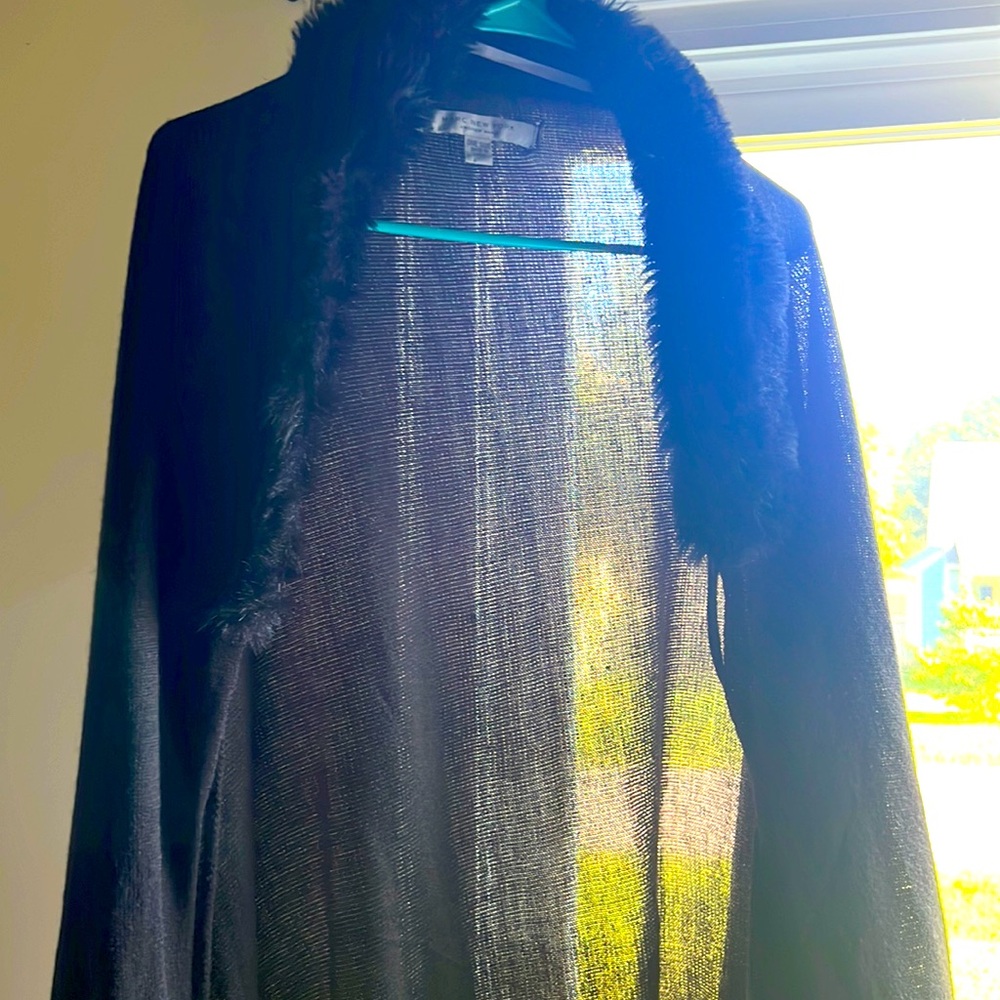 Black Shawl